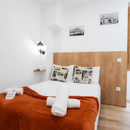 Coimbra City Charm-2
